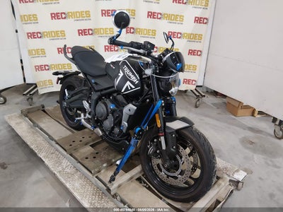 2022 TRIUMPH MOTORCYCLE TRIDENT 660