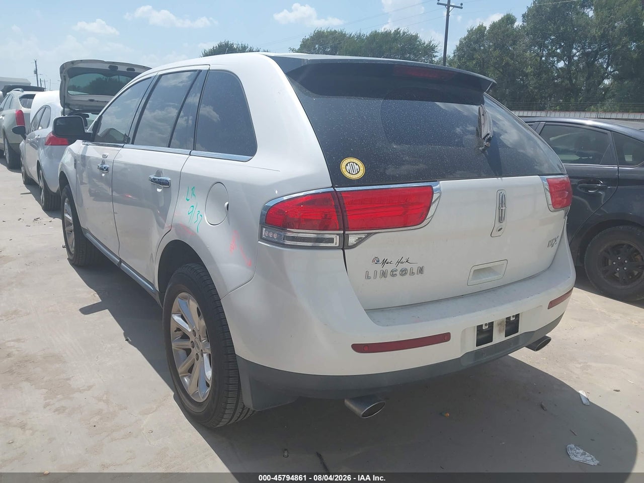 2011 LINCOLN MKX · 3/11