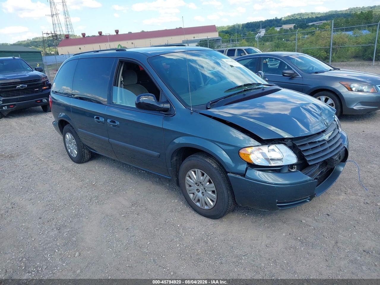 1A4GP45R06B****** · 2006 CHRYSLER TOWN &amp; COUNTRY