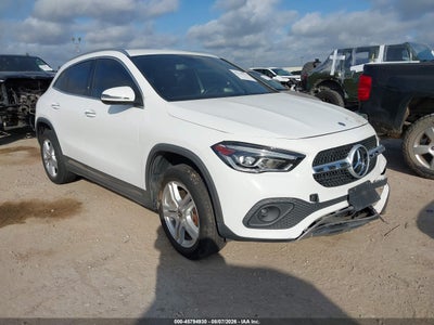 W1N4N4GB8MJ****** · 2021 MERCEDES-BENZ GLA 250