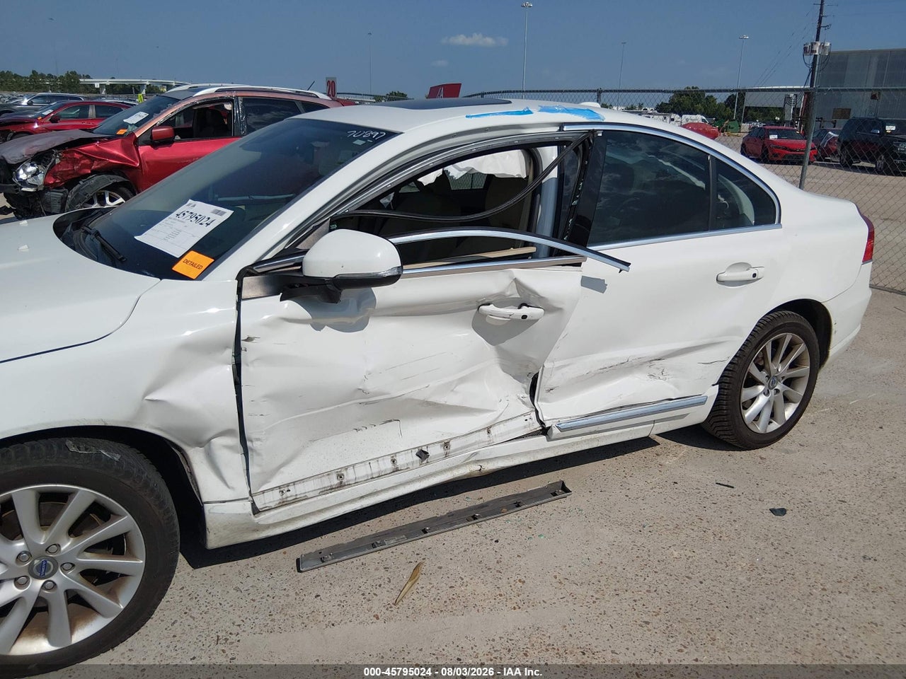 2015 VOLVO S80 T5 PLATINUM · 6/11