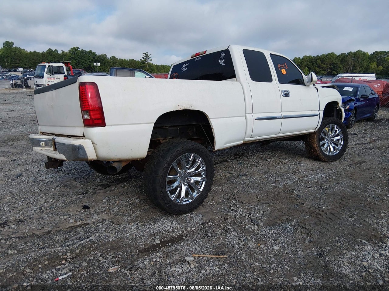 2003 GMC SIERRA 1500 SLE · 4/11