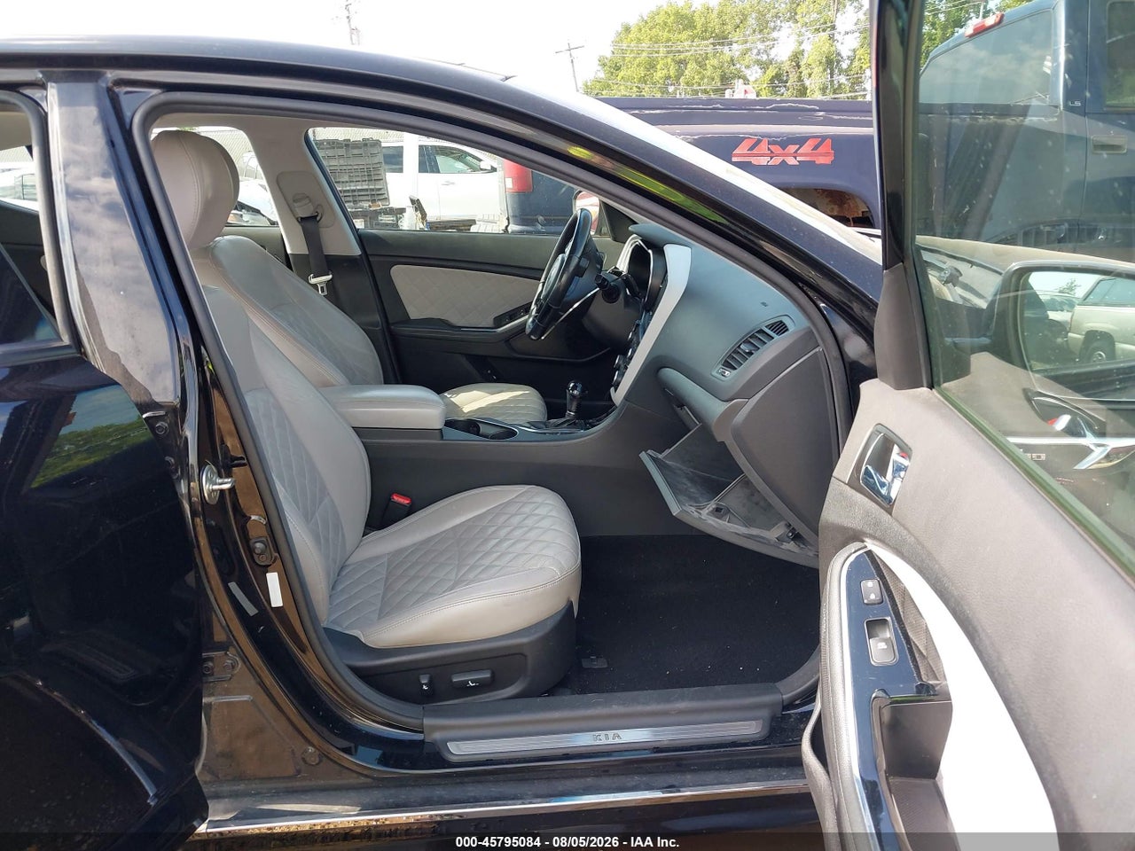 2014 KIA OPTIMA SXL TURBO · 5/11