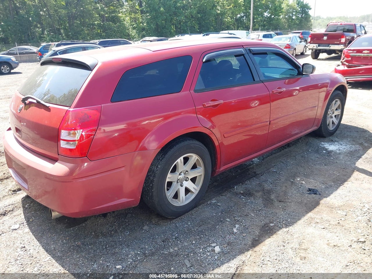 2006 DODGE MAGNUM · 4/11