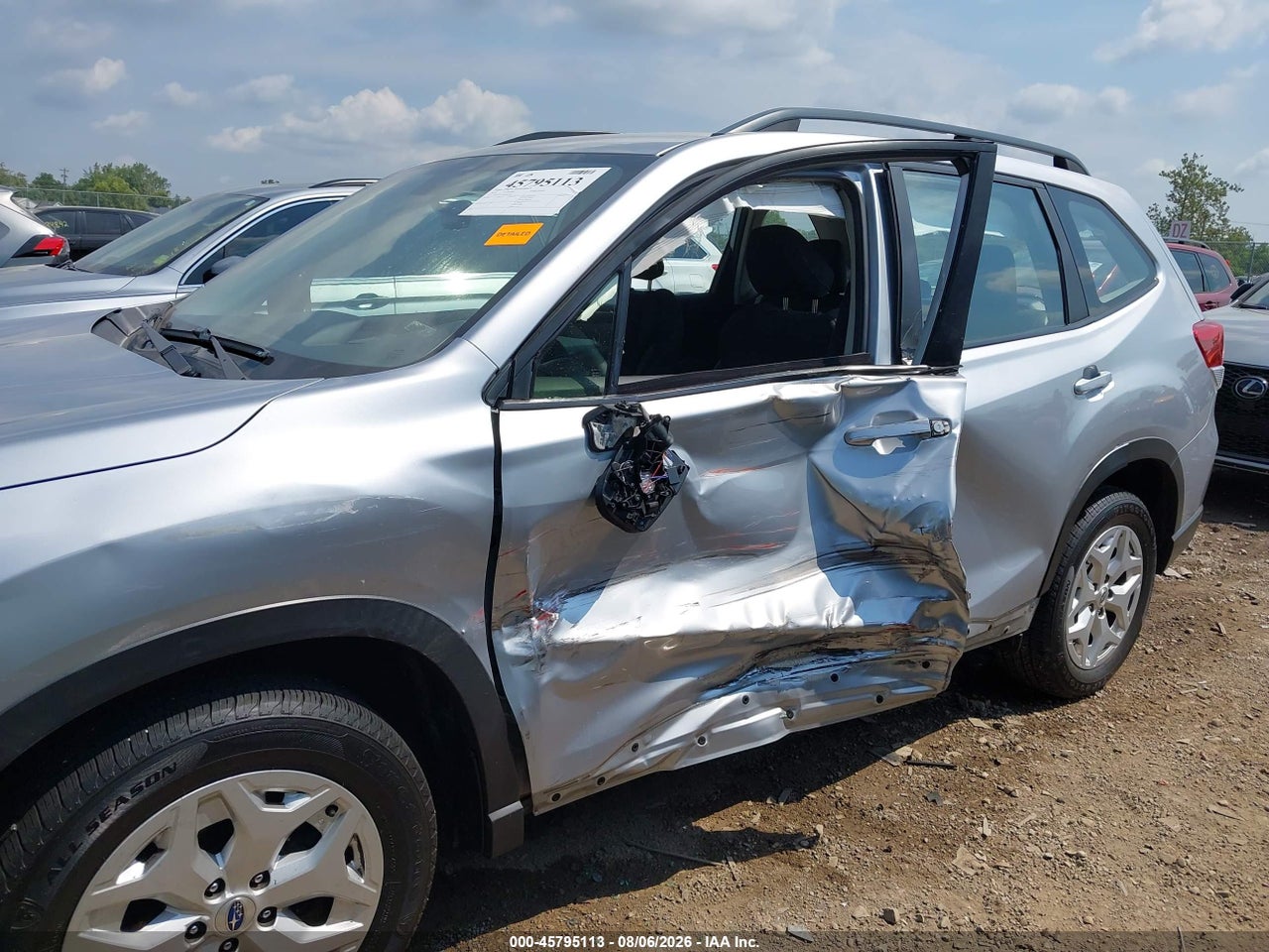 2019 SUBARU FORESTER · 6/10