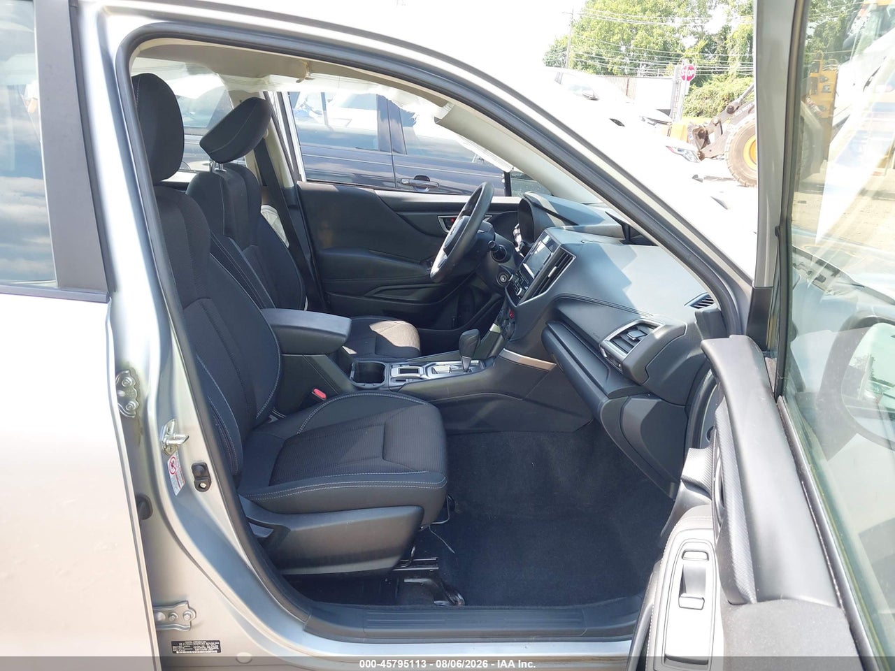 2019 SUBARU FORESTER · 5/10