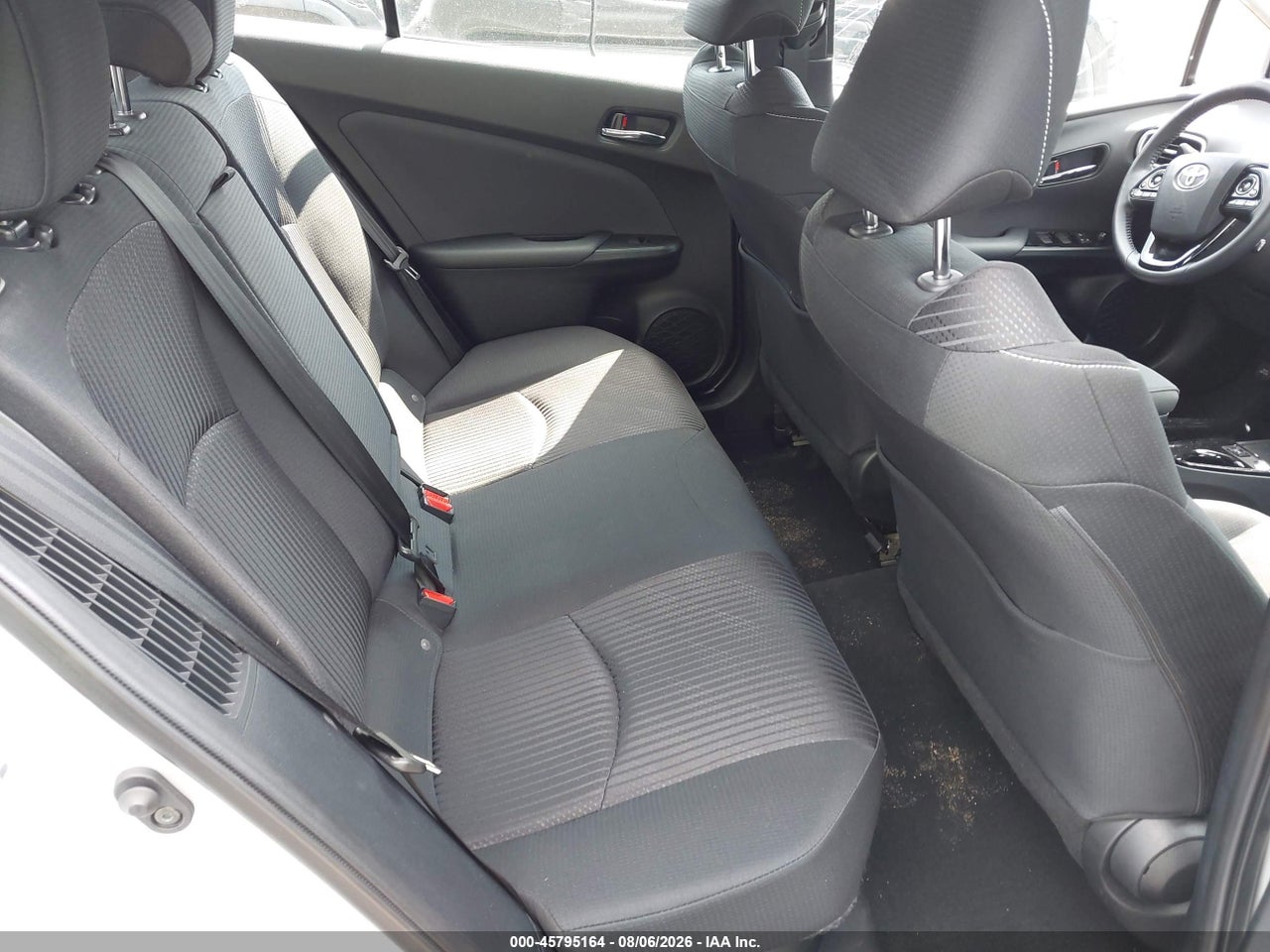 JTDKAMFP9N3****** · 2022 TOYOTA PRIUS PRIME LE · 8/11