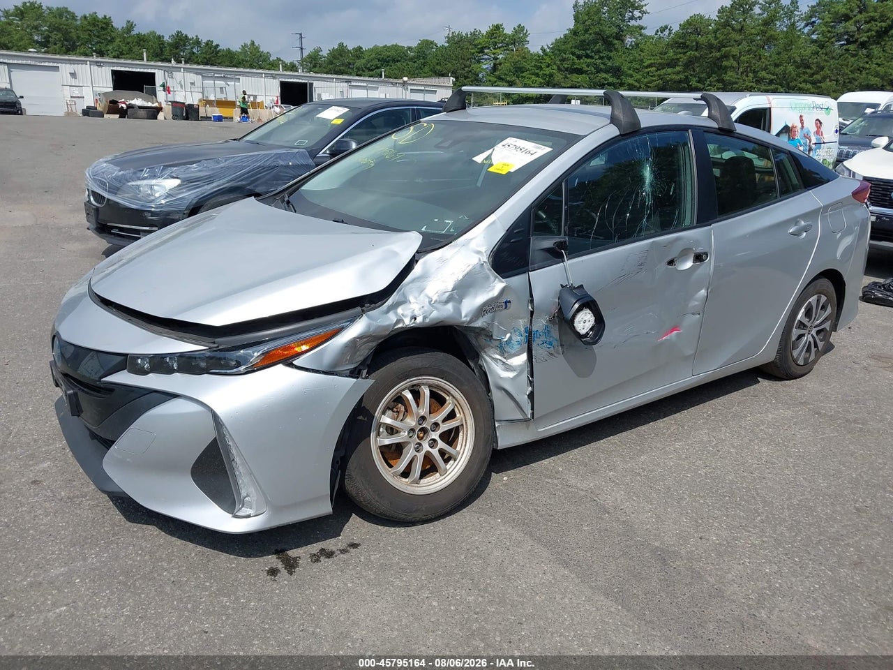 JTDKAMFP9N3****** · 2022 TOYOTA PRIUS PRIME LE · 2/11