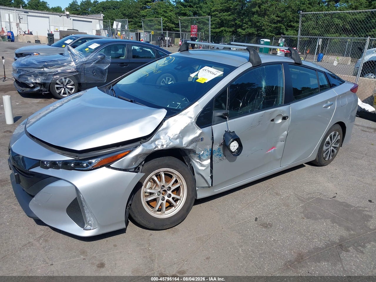 JTDKAMFP9N3****** · 2022 TOYOTA PRIUS PRIME LE · 6/11