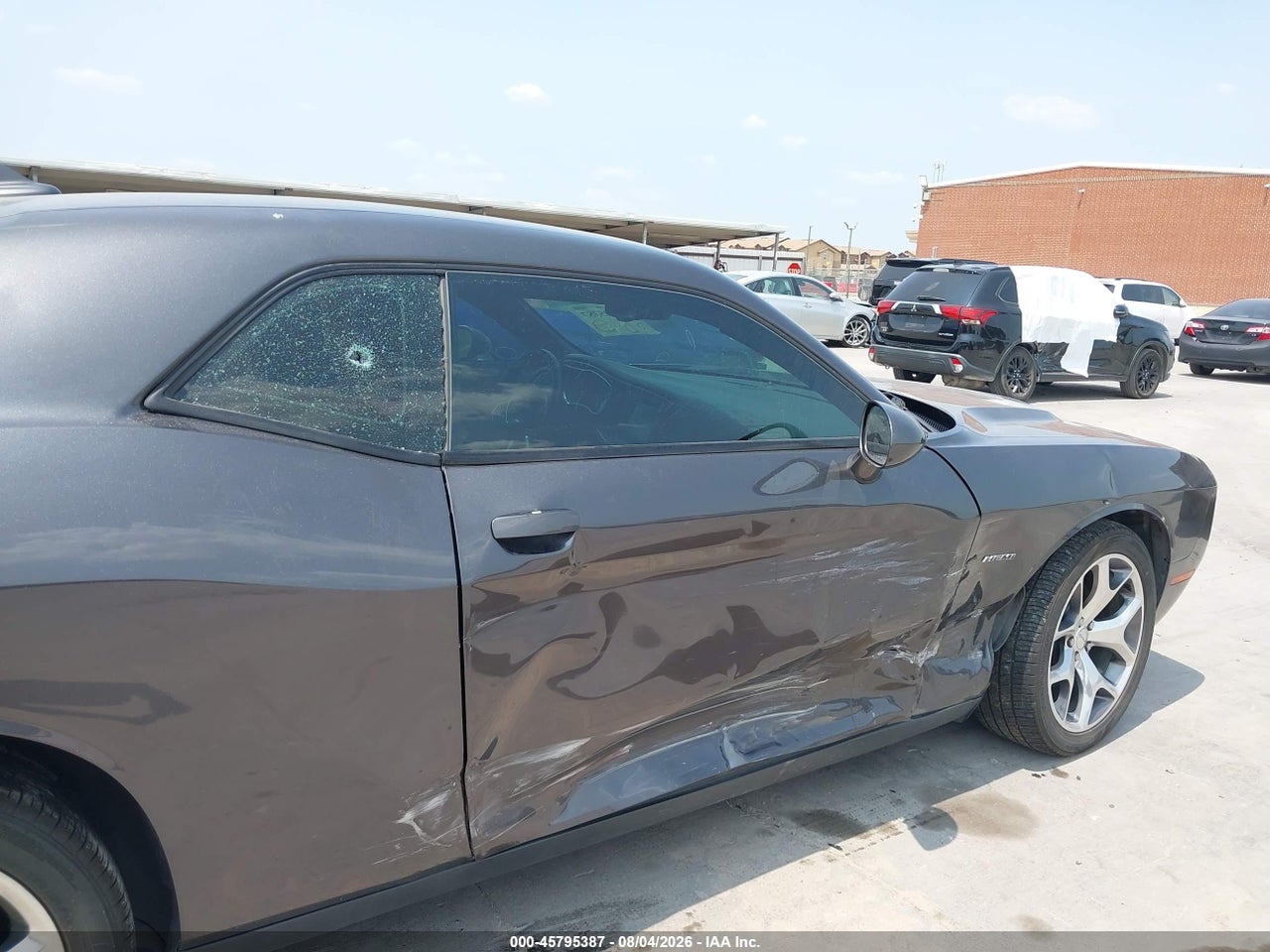 2016 DODGE CHALLENGER R/T PLUS · 6/11