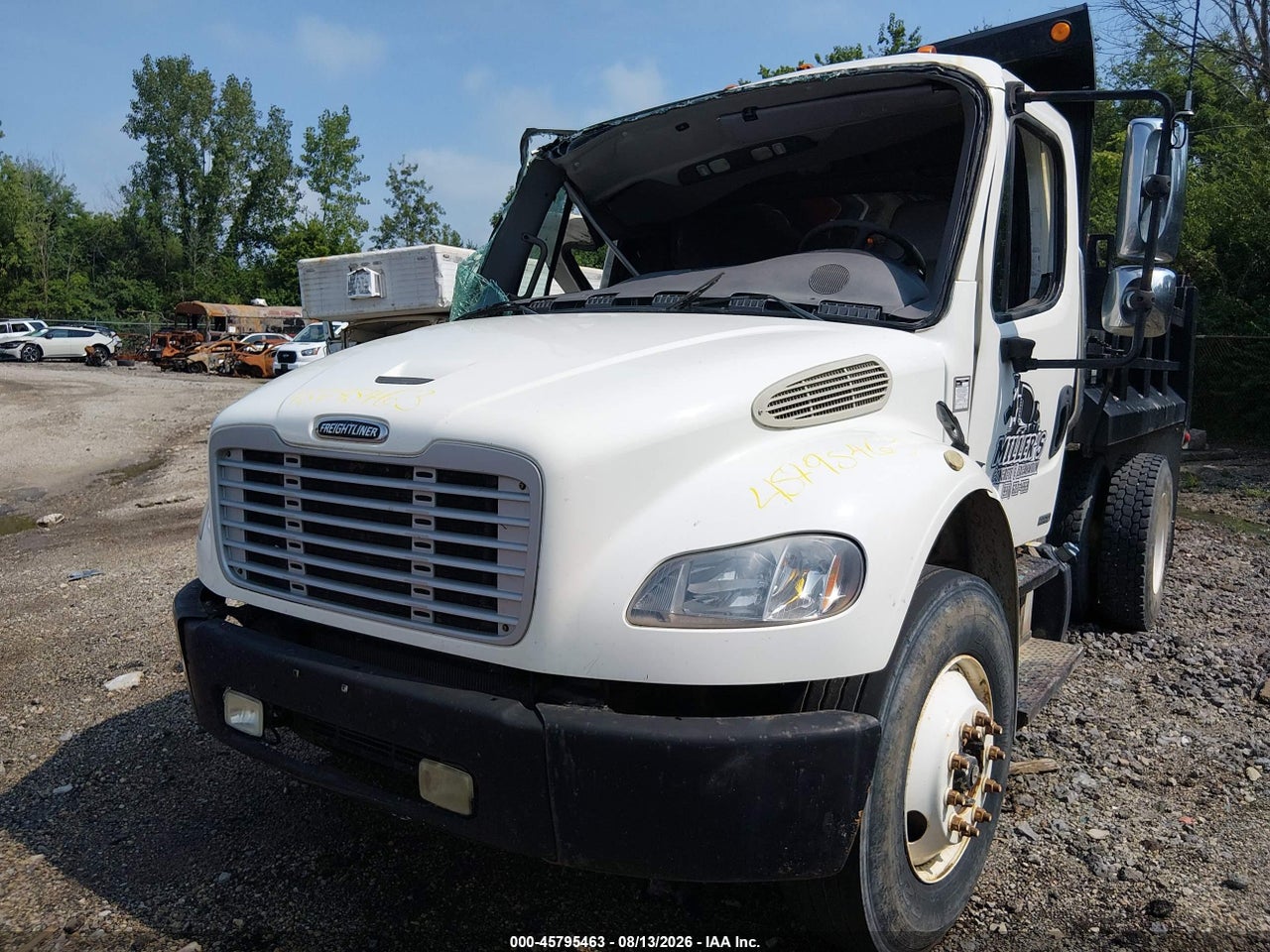 2012 FREIGHTLINER M2 106 MEDIUM DUTY · 2/10