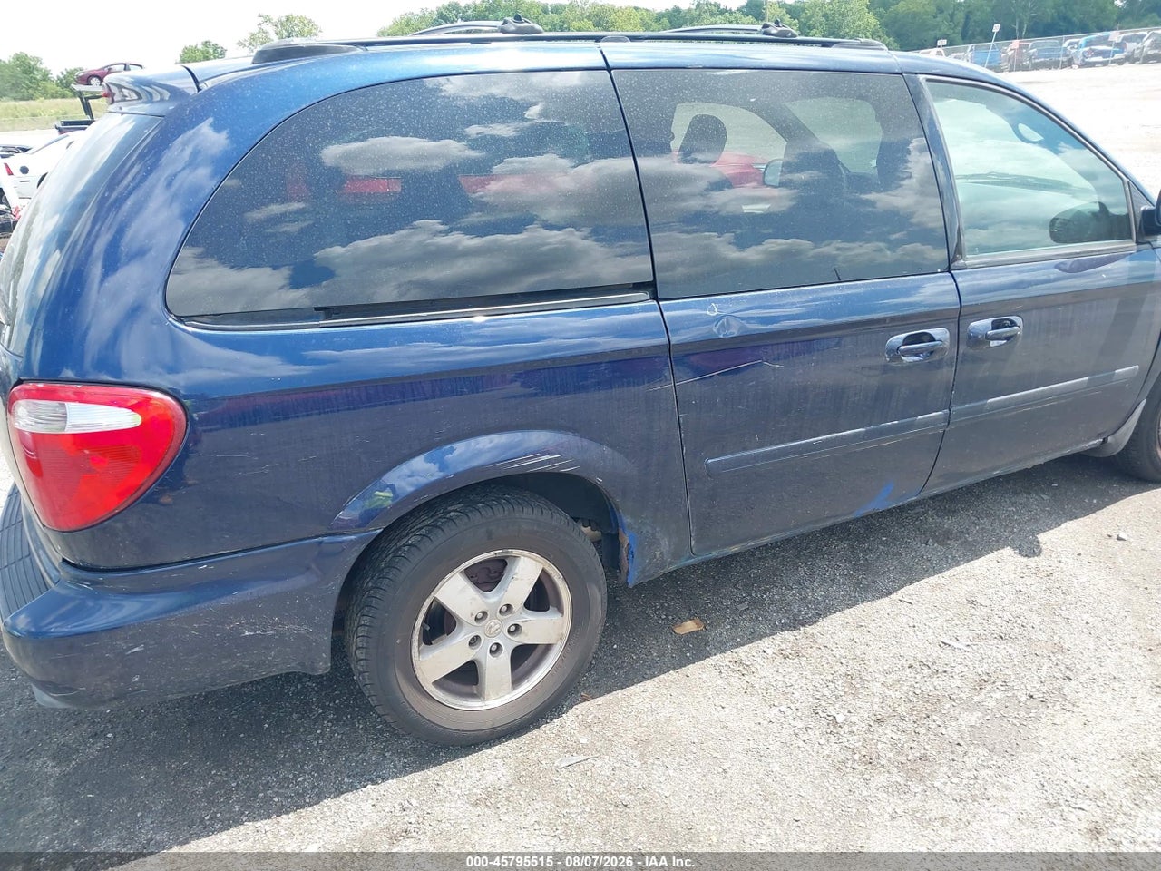 2005 DODGE GRAND CARAVAN SXT · 6/11