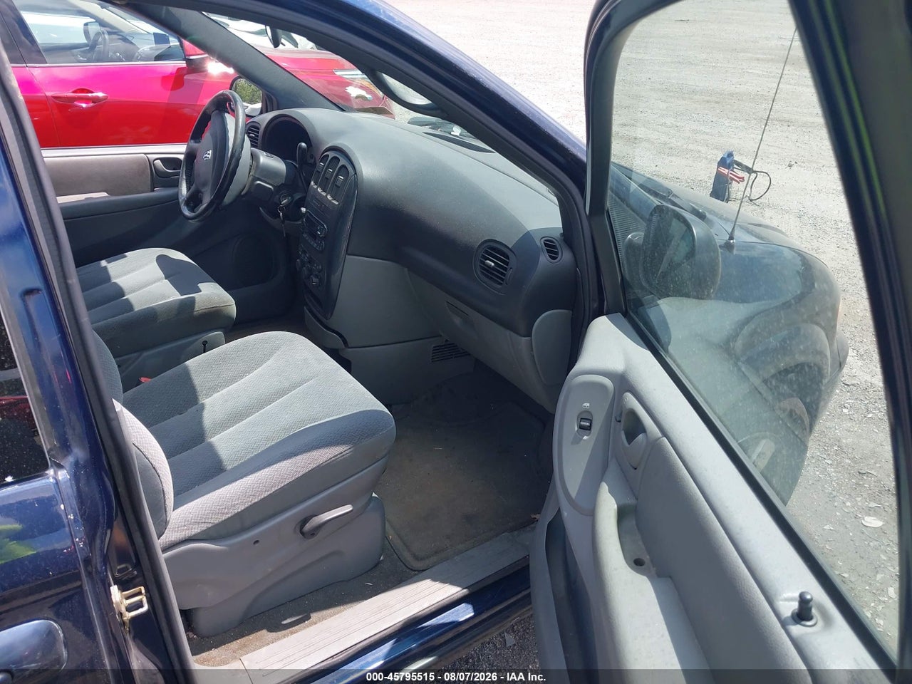 2005 DODGE GRAND CARAVAN SXT · 5/11