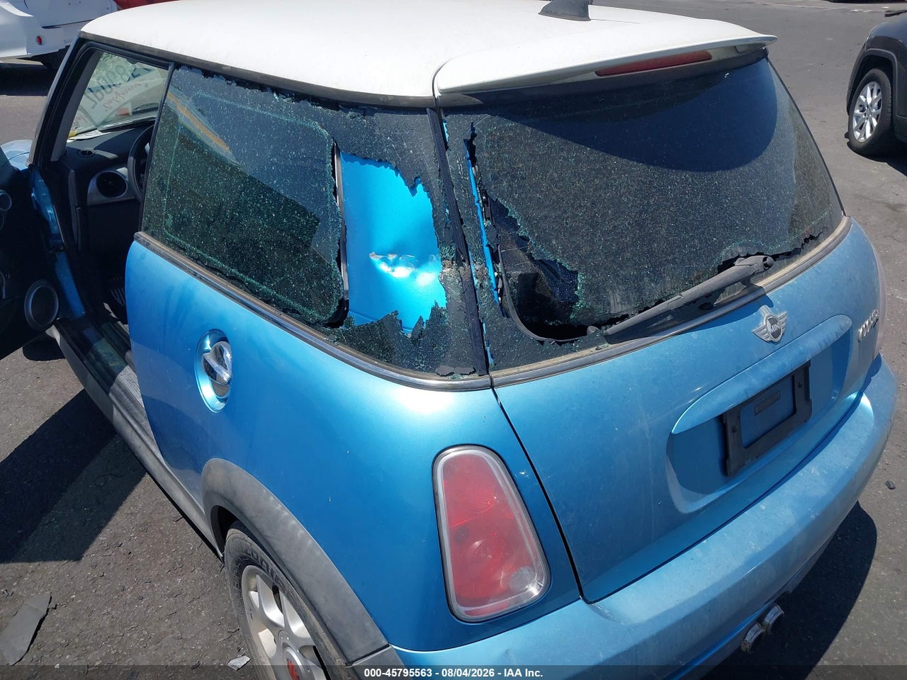 2005 MINI COOPER S · 6/11