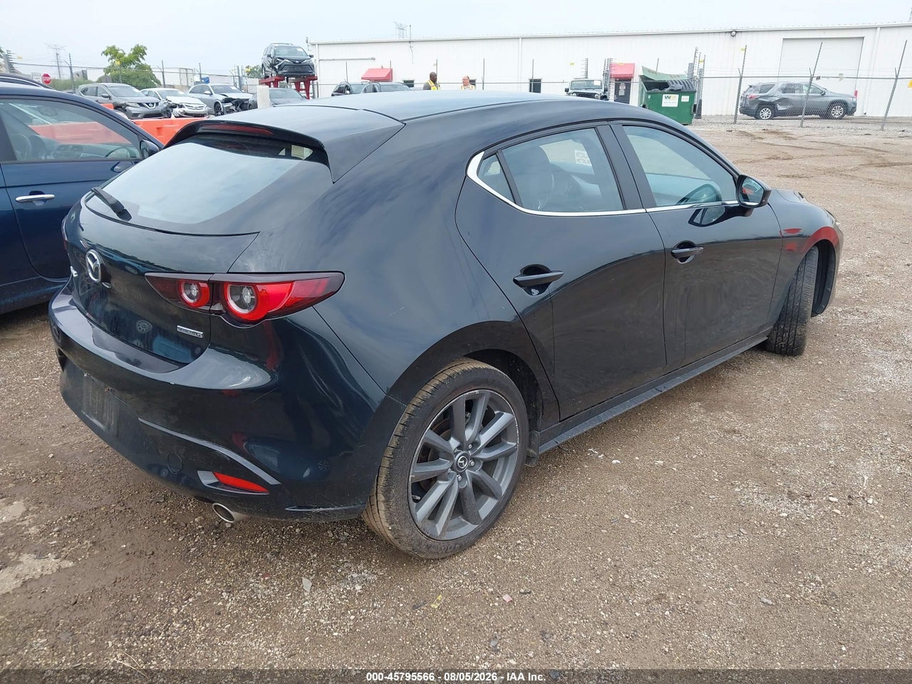 2024 MAZDA MAZDA3 2.5 S PREFERRED · 4/11