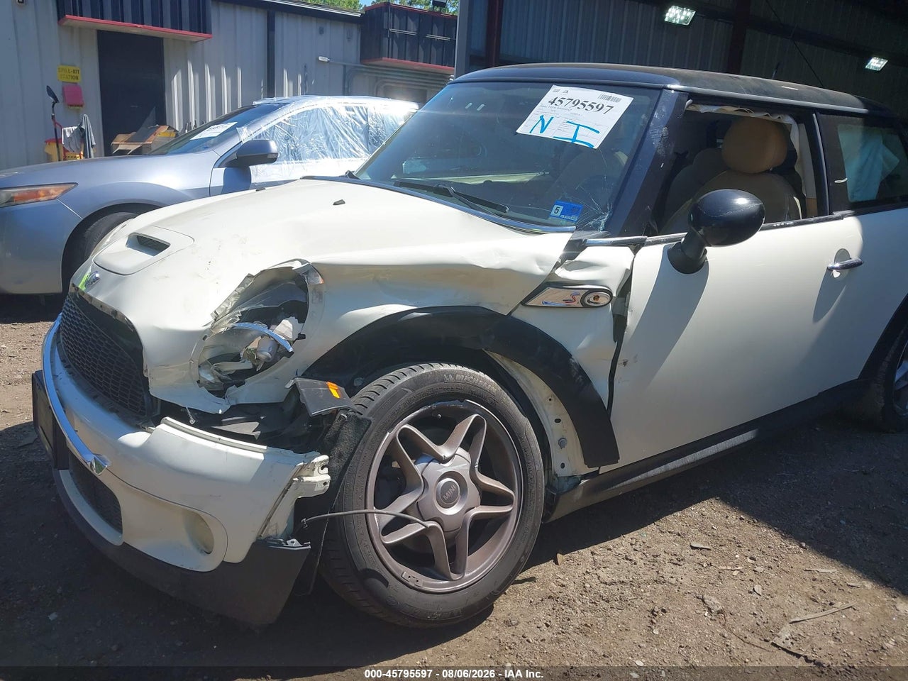 2010 MINI COOPER S · 6/10