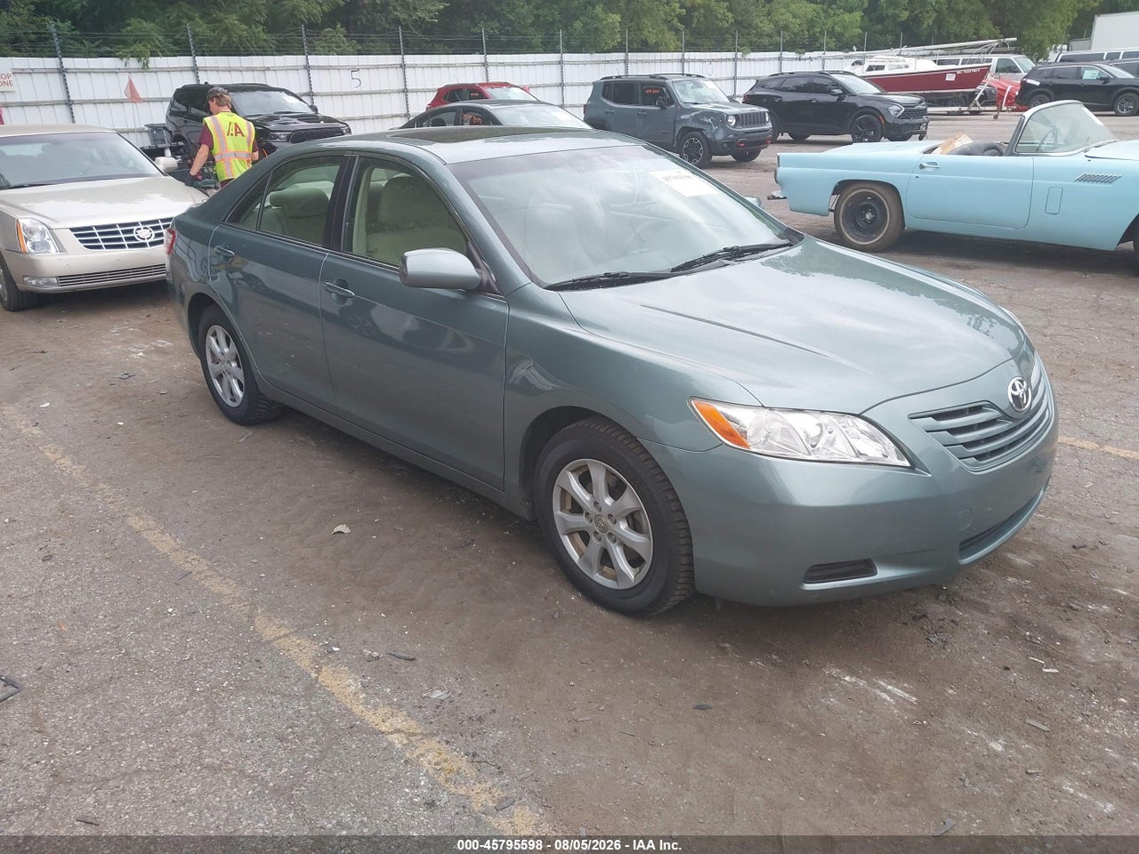 JTNBK46K573****** · 2007 TOYOTA CAMRY LE V6