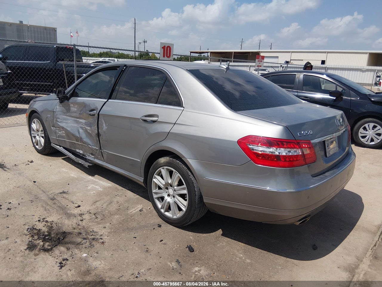 2012 MERCEDES-BENZ E 350   · 3/11
