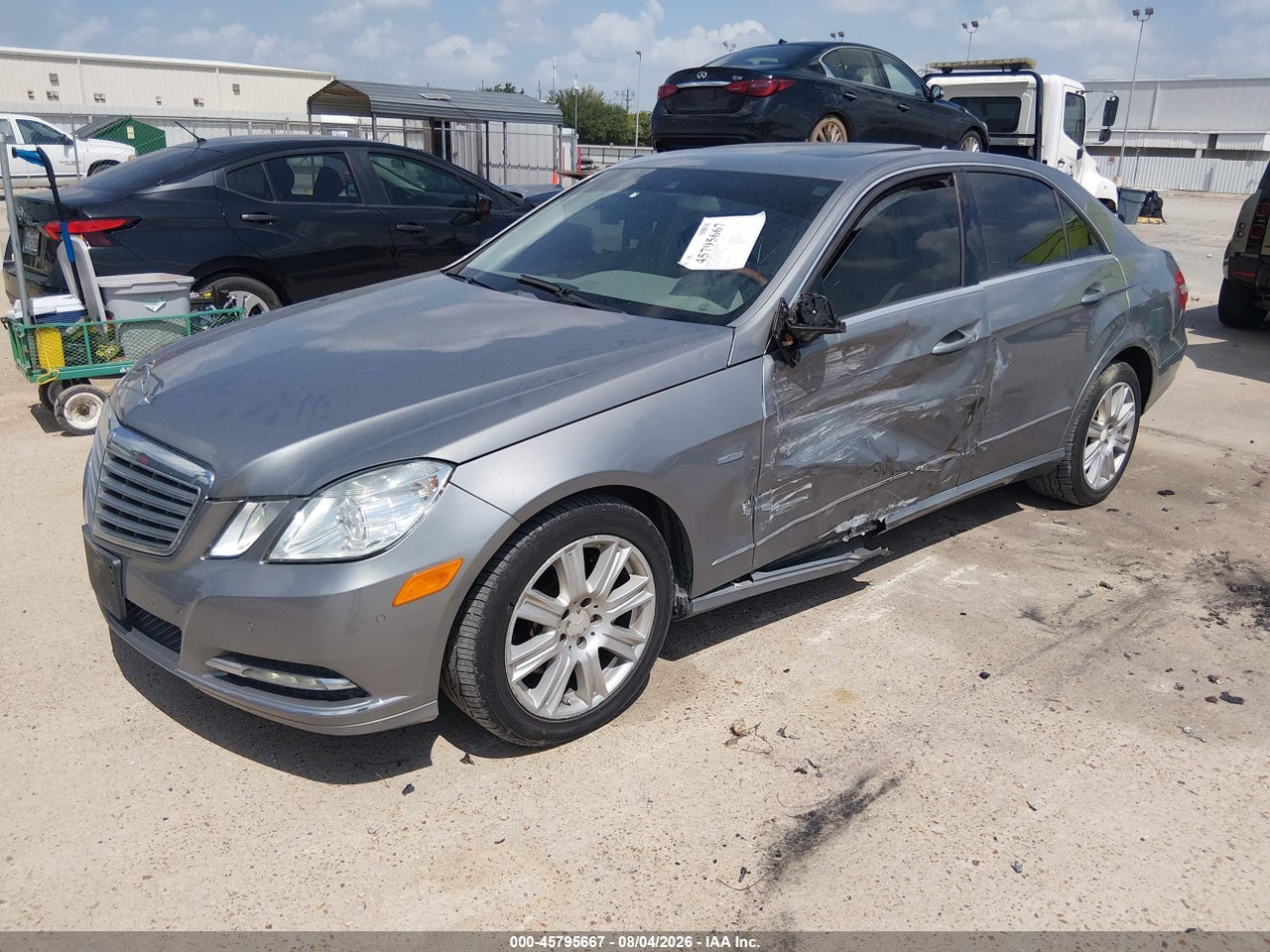 2012 MERCEDES-BENZ E 350   · 2/11
