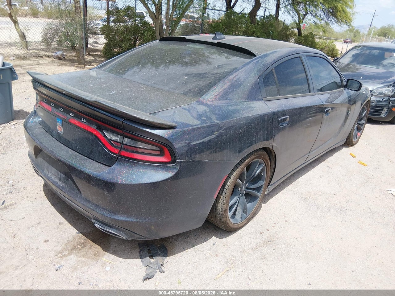 2017 DODGE CHARGER SXT RWD · 4/10