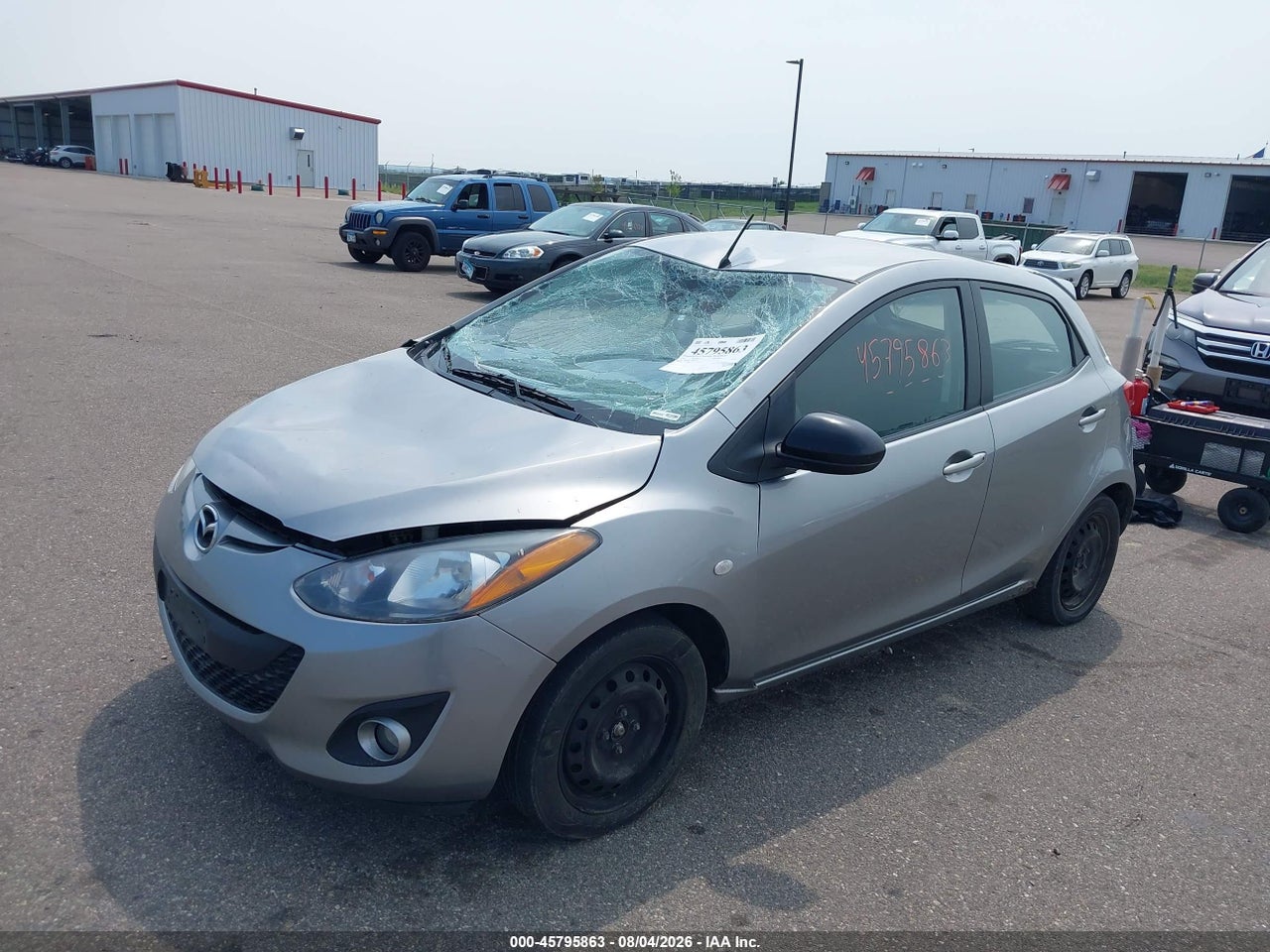 2013 MAZDA MAZDA2 TOURING · 2/11
