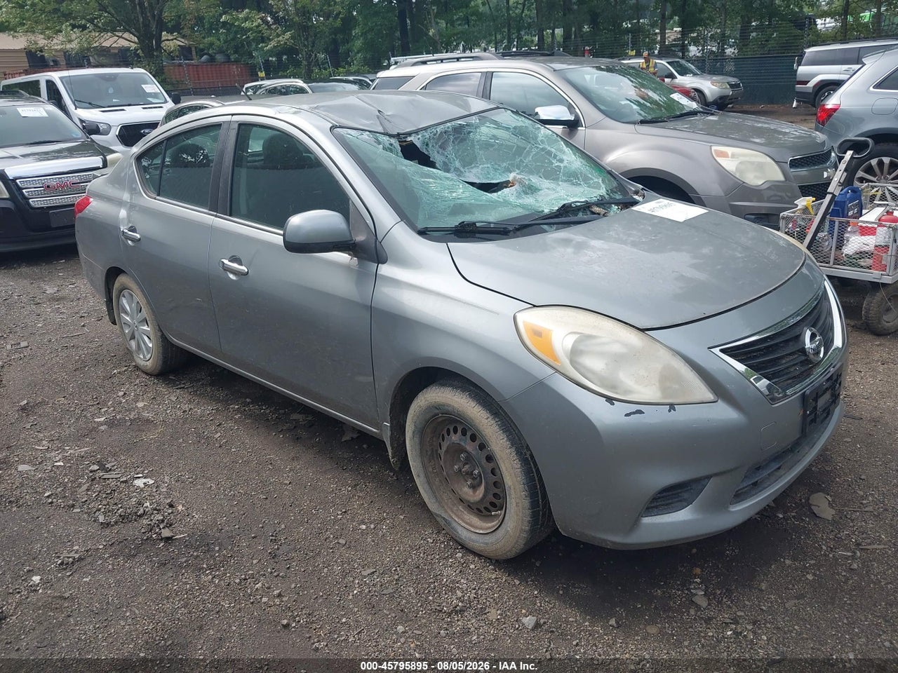 3N1CN7AP2EL****** · 2014 NISSAN VERSA 1.6 SV