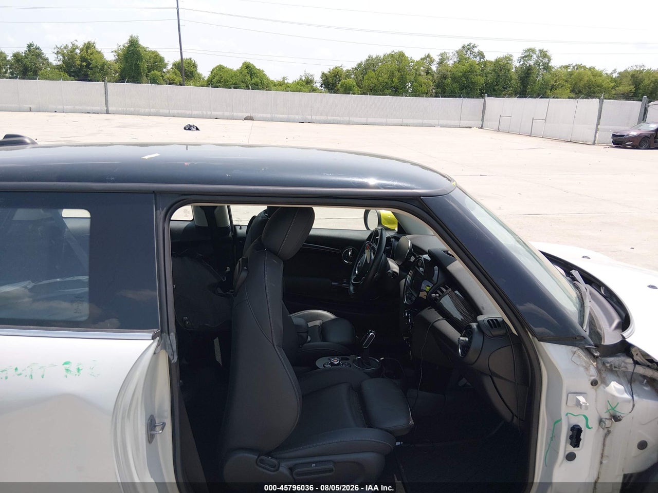 2021 MINI SE HARDTOP COOPER · 5/11