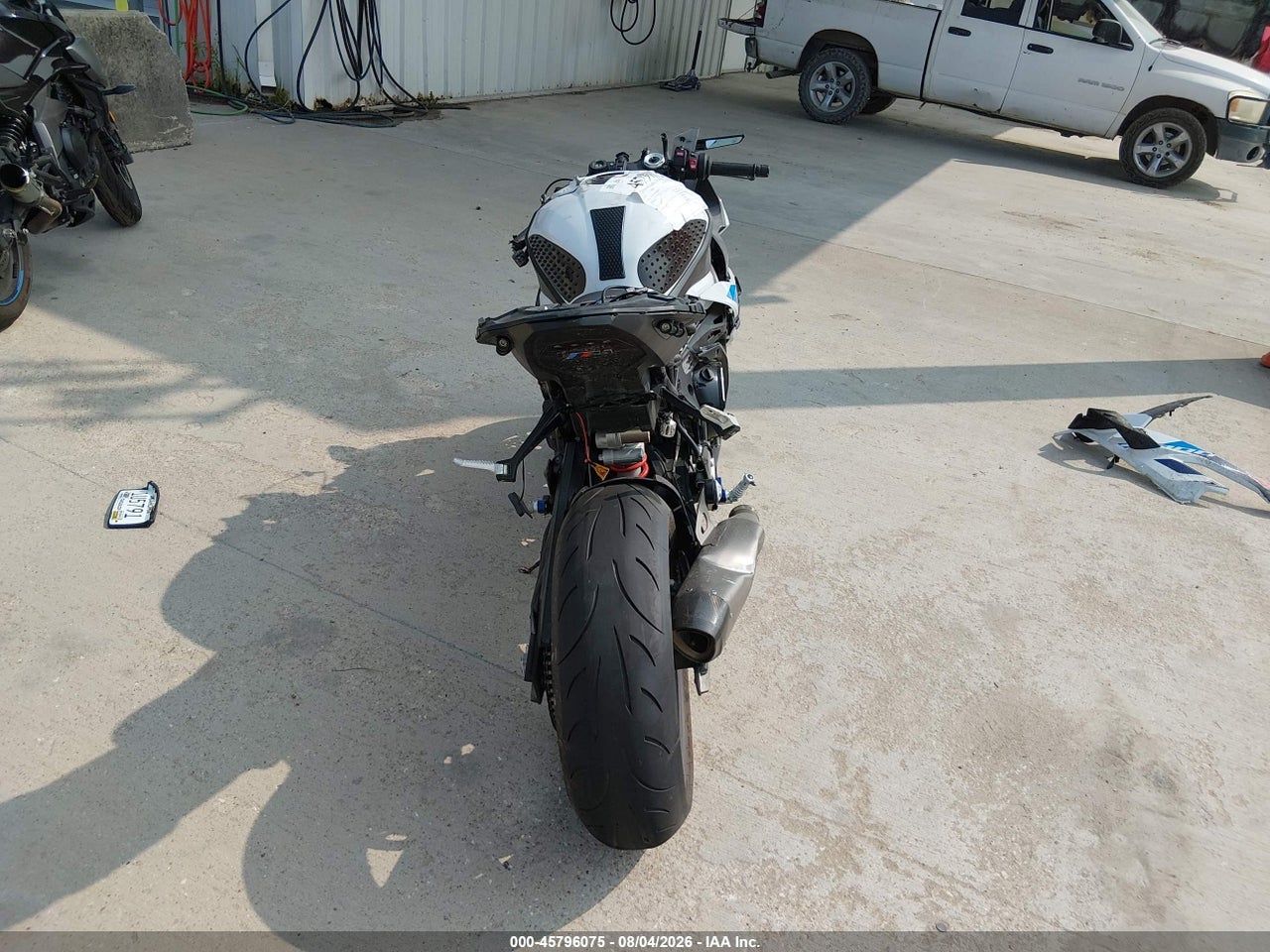 2024 BMW S 1000 RR · 6/11