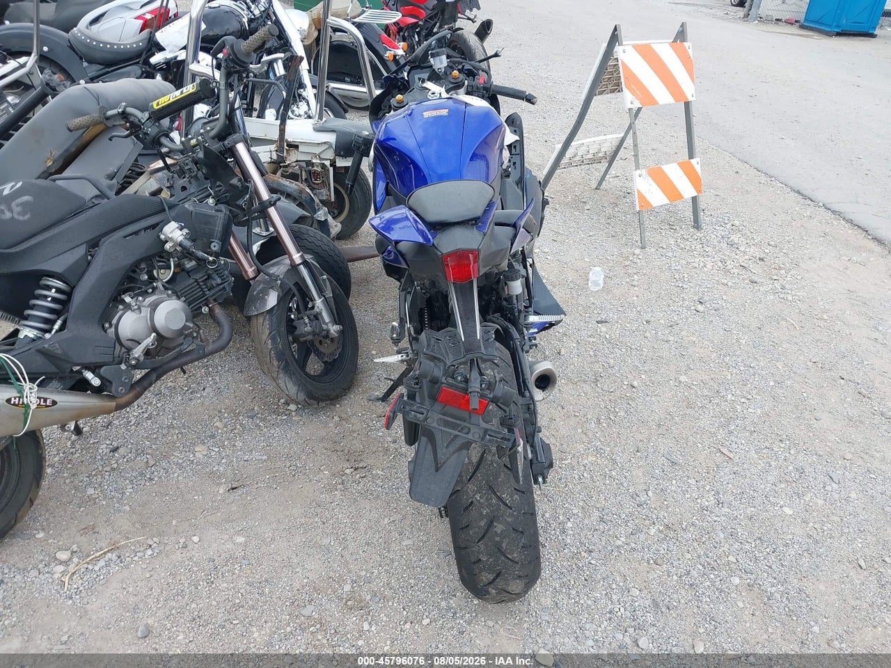 2022 YAMAHA YZFR7 · 6/11
