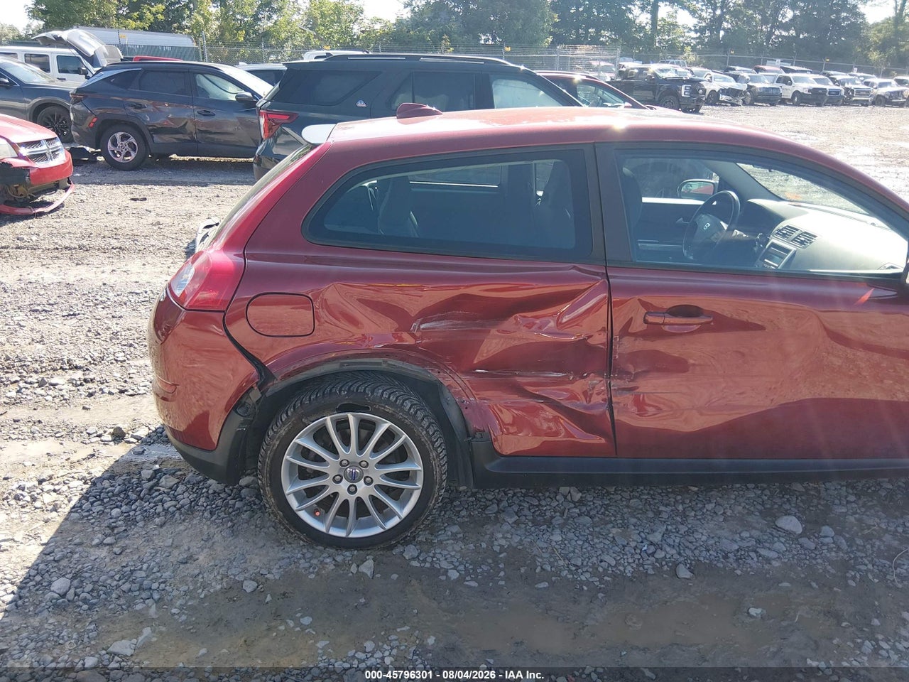 2011 VOLVO C30 T5 (RETAIL ONLY) · 6/11