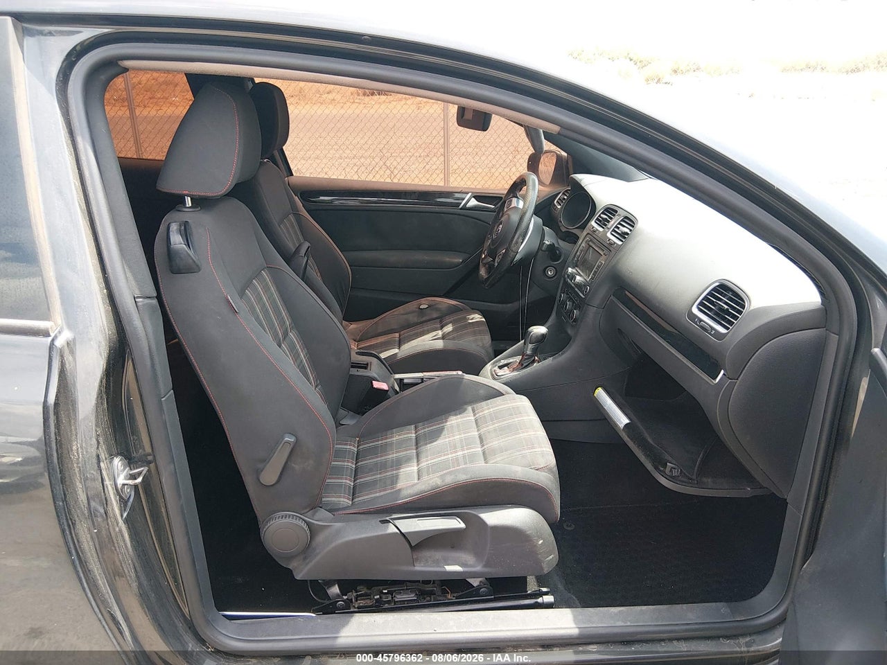 2012 VOLKSWAGEN GTI 2-DOOR · 5/11