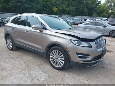 5LMCJ1C96KU****** · 2019 LINCOLN MKC STANDARD