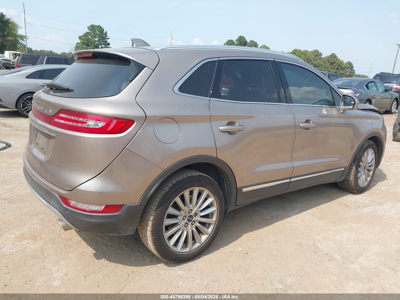 2019 LINCOLN MKC STANDARD · 4/11
