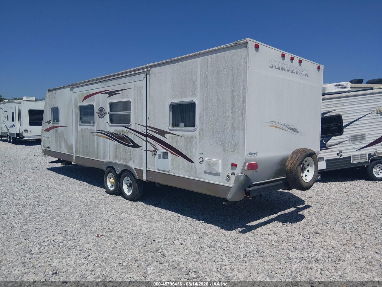 2008 FOREST RIVER SURVEYOR · 3/8