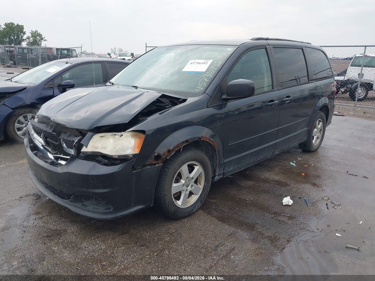 2013 DODGE GRAND CARAVAN SXT · 2/11