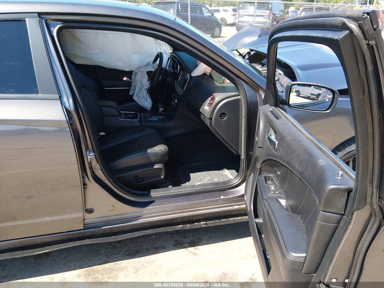 2016 DODGE CHARGER SXT · 5/11