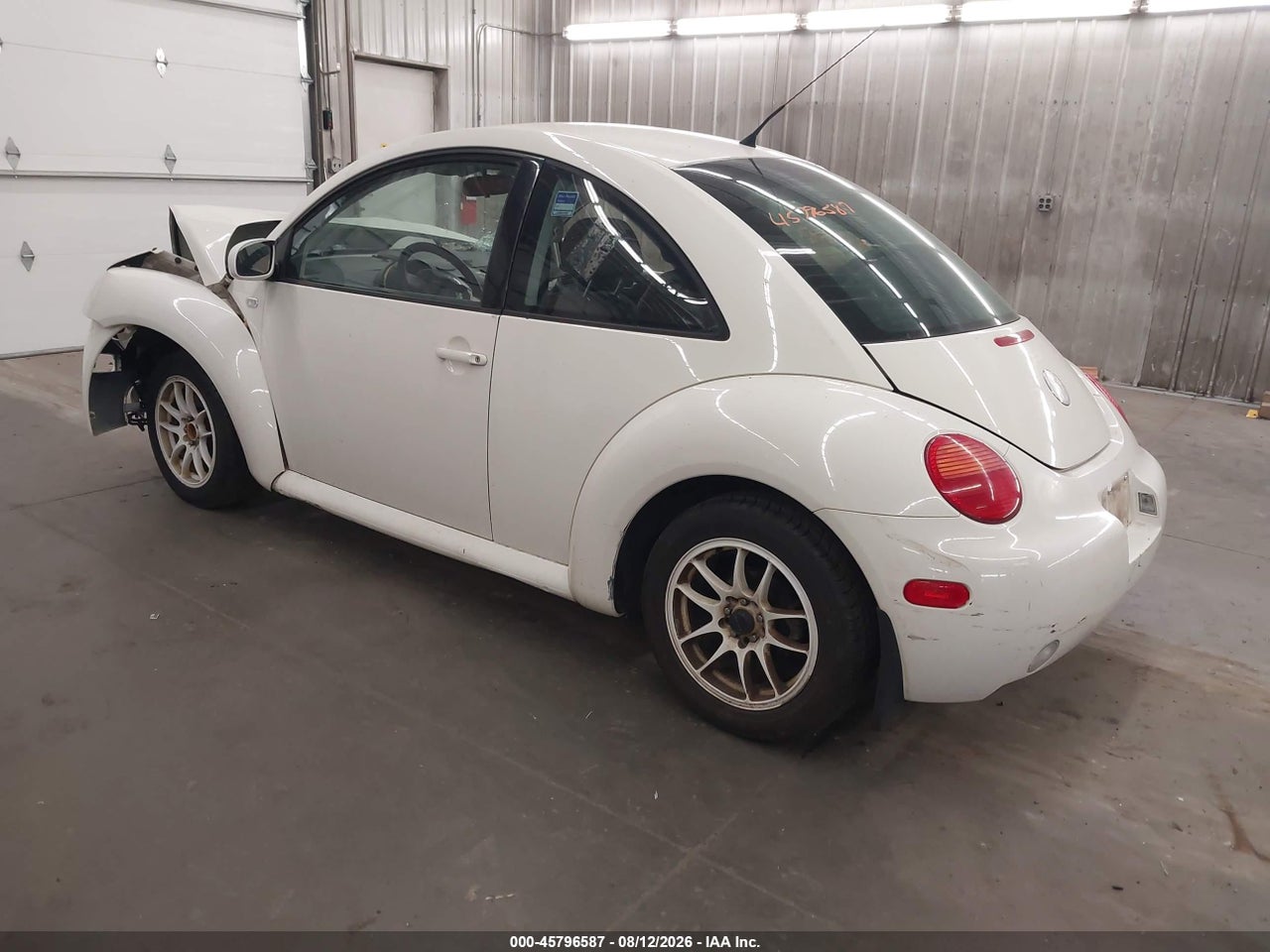 2003 VOLKSWAGEN NEW BEETLE GL · 3/11