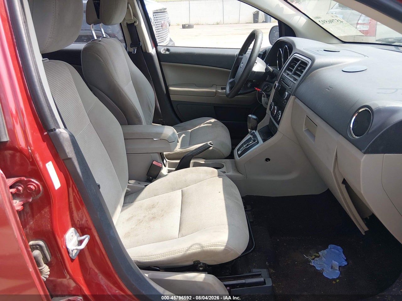 2010 DODGE CALIBER SXT · 5/11