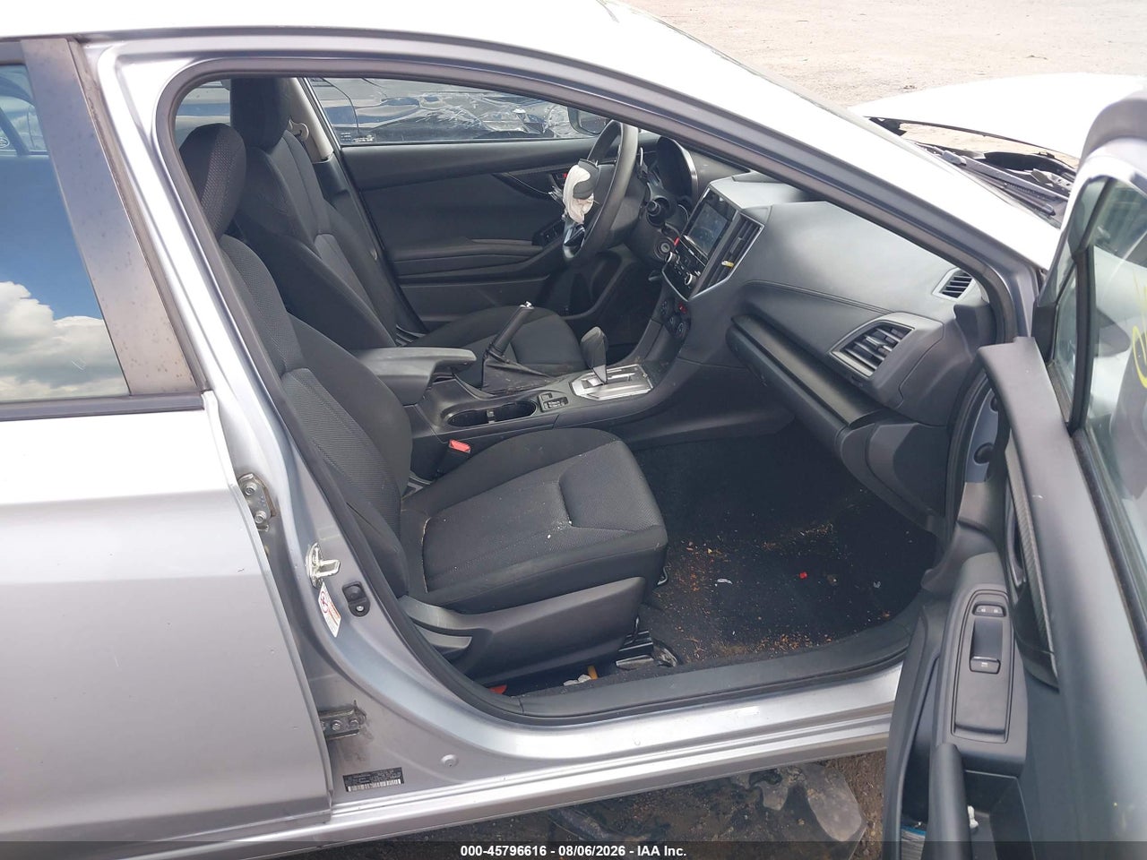 2017 SUBARU IMPREZA 2.0I PREMIUM · 5/11