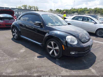 2012 VOLKSWAGEN BEETLE 2.0T TURBO