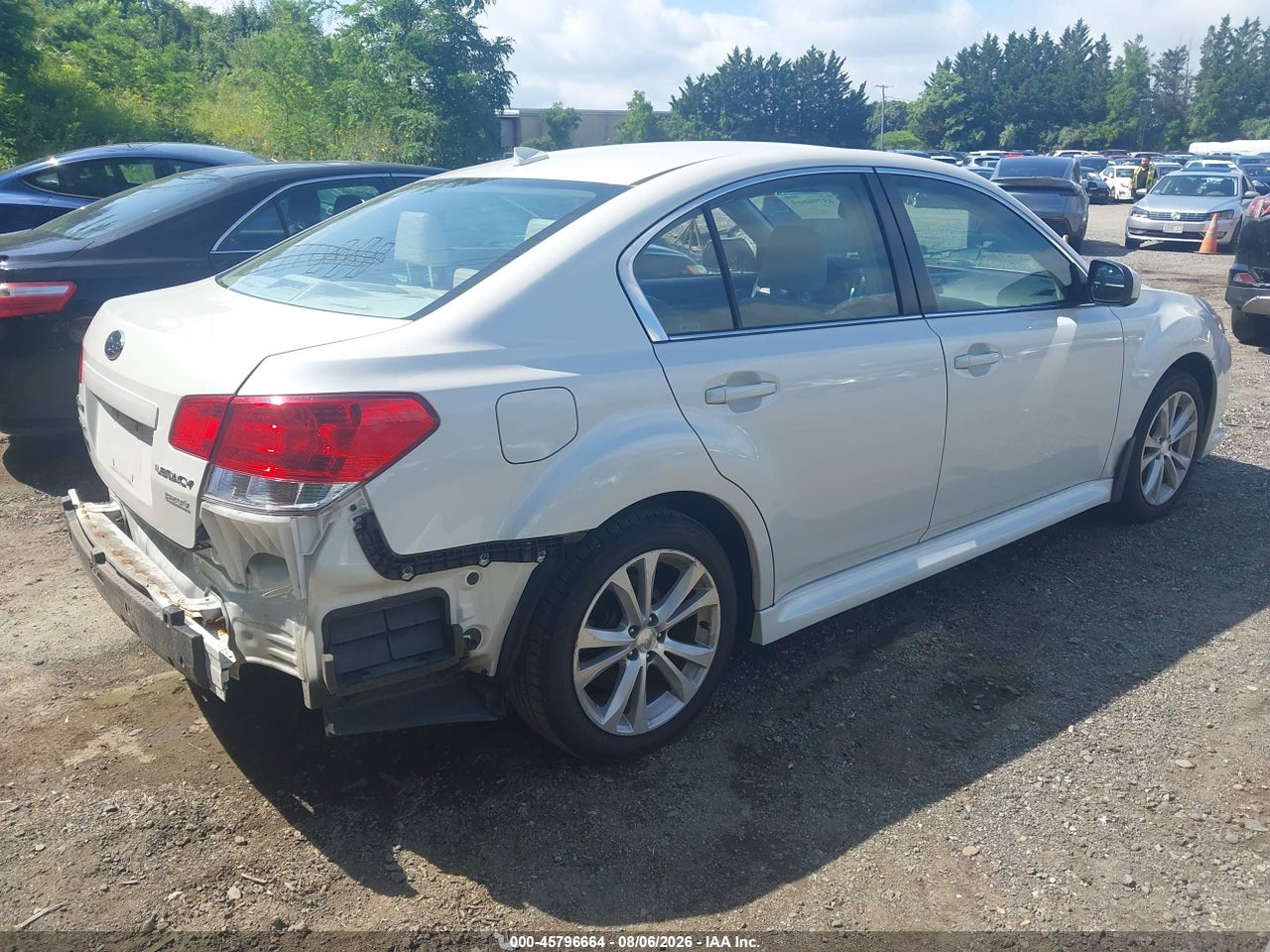 2014 SUBARU LEGACY 2.5I LIMITED · 4/11