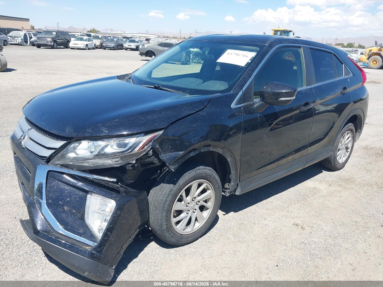 2019 MITSUBISHI ECLIPSE CROSS ES · 2/8