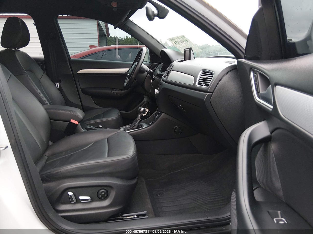 2017 AUDI Q3 2.0T PREMIUM · 5/11