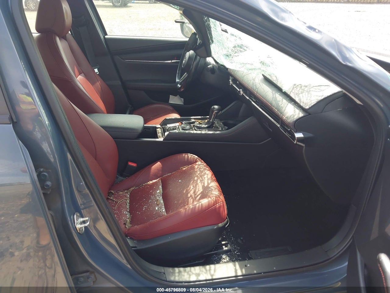 2022 MAZDA MAZDA3 CARBON EDITION · 5/11