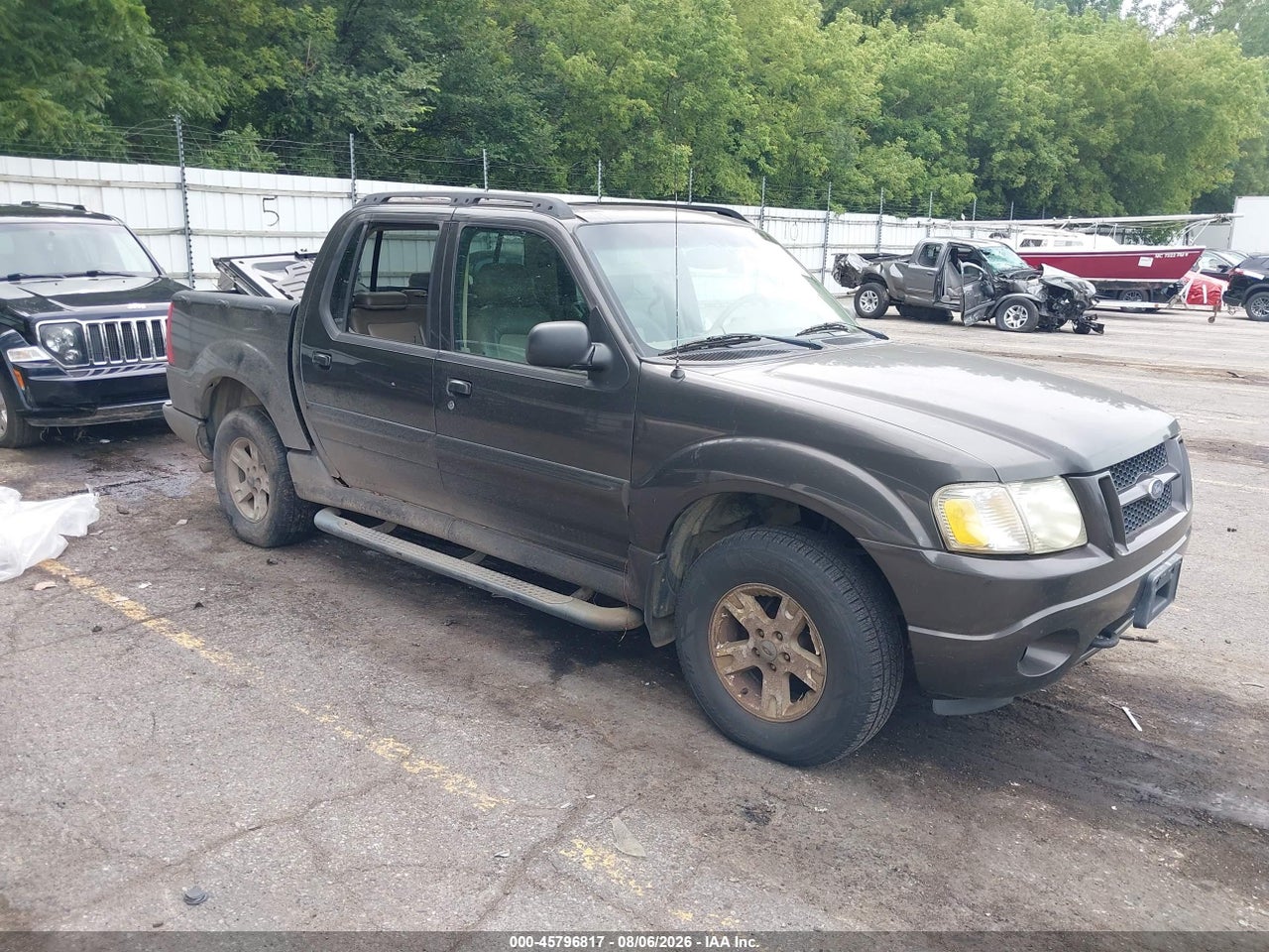 1FMZU77KX5U****** · 2005 FORD EXPLORER SPORT TRAC ADRENALIN/XLS/XLT