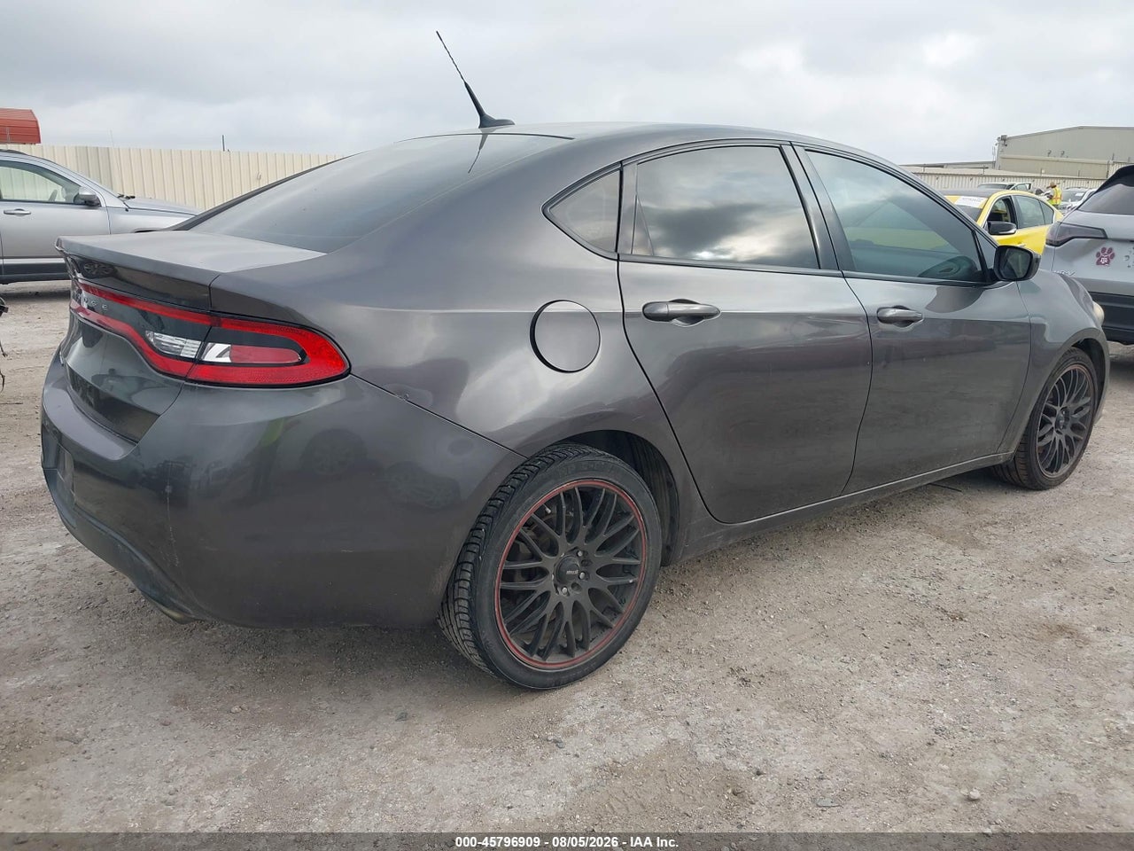 2015 DODGE DART SXT · 4/7