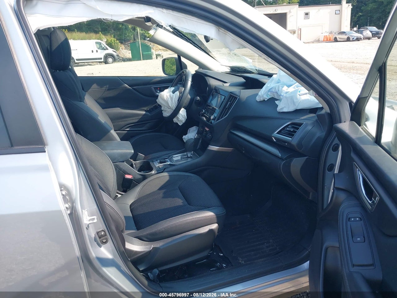 2023 SUBARU FORESTER PREMIUM · 5/11