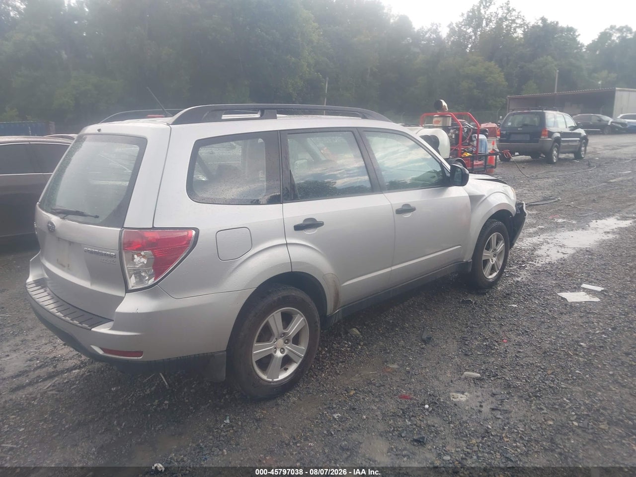 2011 SUBARU FORESTER 2.5X · 4/11