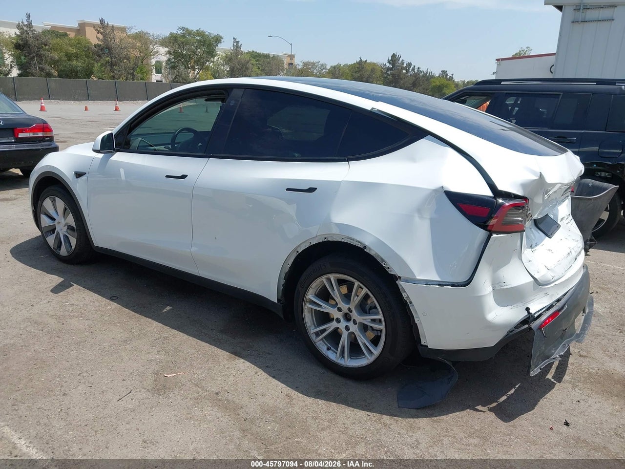 2021 TESLA MODEL Y LONG RANGE DUAL MOTOR ALL-WHEEL DRIVE · 3/9
