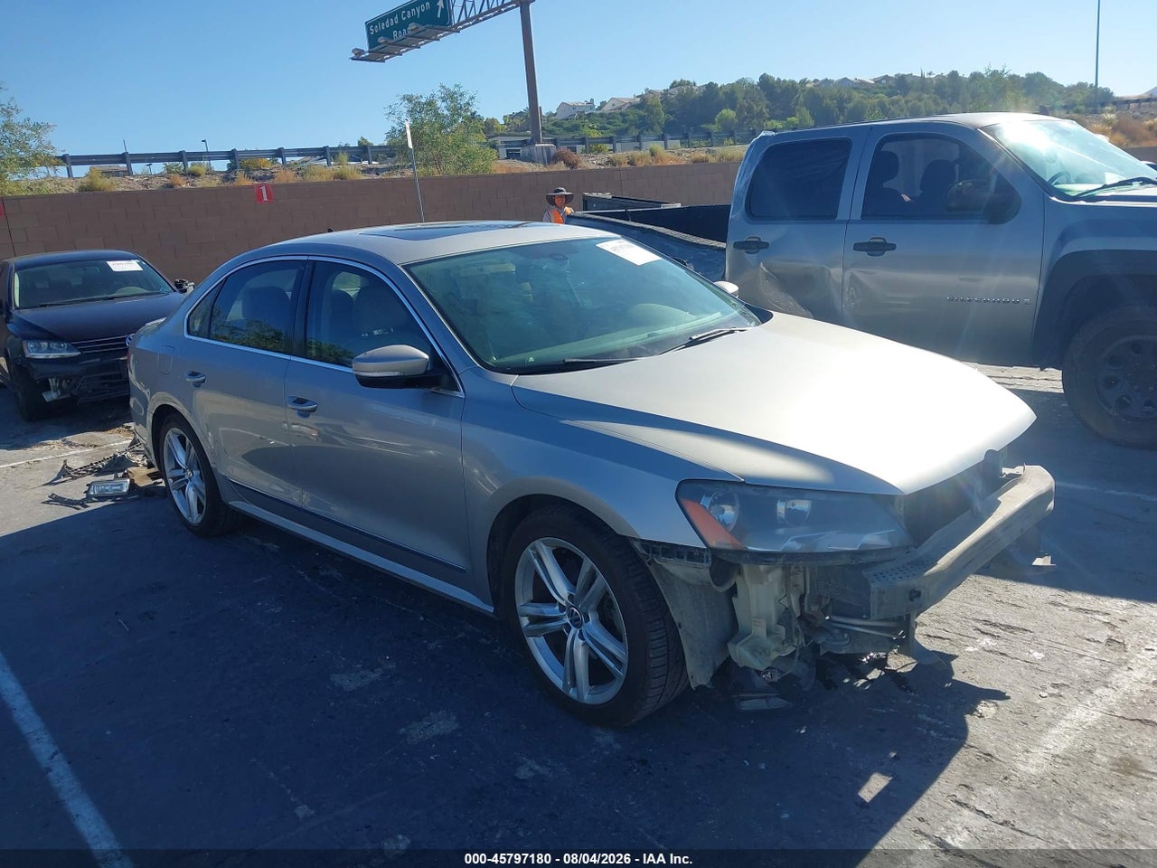 1VWCN7A37DC****** · 2013 VOLKSWAGEN PASSAT 2.0L TDI SEL PREMIUM
